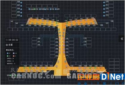 這是昆明長水國際機場運行管理控制系統“長水常準”。通過這個系統，我們可以利用電腦、手機等終端實時查詢每個航班在各個保障環節的運行狀況，掌握運行動態，然后對相關數據進行交互分析，實現航班進程的精確管控，從而合理分配機位資源，統籌優化保障力量，提升航班正常水平。此外，相關數據的采集匯總，也為云南機場集團推進大數據聯合運行平臺建設，實現大數據驅動下的安全和安保工作打下了基礎。