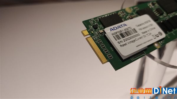 威剛首秀M.3 SSD：單路服務器集成36塊288TB！